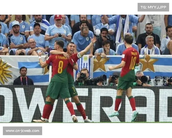 高锡贤轻松战胜菲尔·罗 三裁判评分差异明显 高锡贤轻松战胜菲尔·罗 三裁判评分差异明显